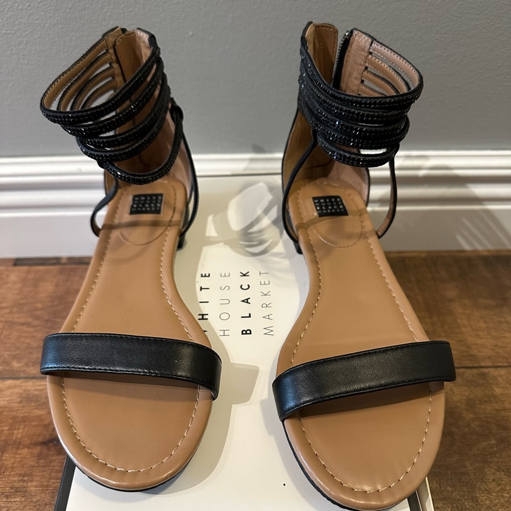 WHBM- style OPALINE- Size 7. Color black
